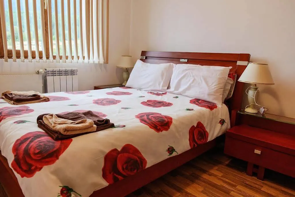 Pirin Heights Apartment Bansko 0*,
